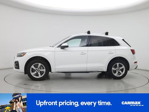 White 2023 Audi Q5 Premium