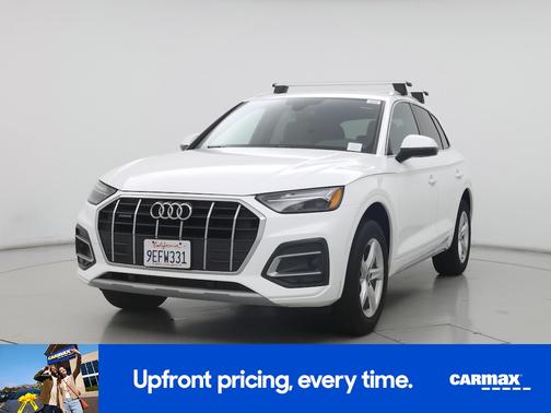 White 2023 Audi Q5 Premium