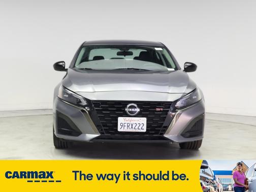 2023 Nissan Altima SR