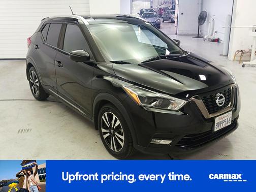 2020 Nissan Kicks SR