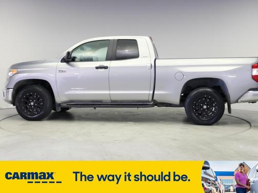 2016 Toyota Tundra SR5