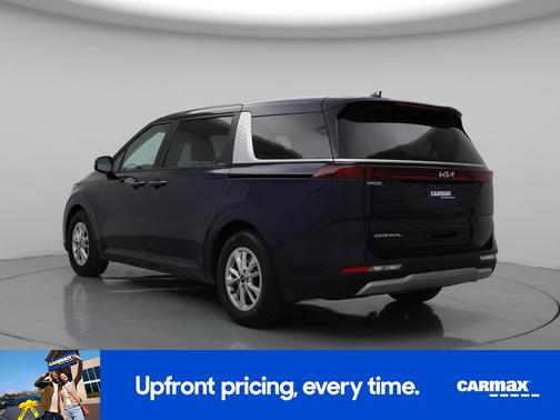 2024 Kia Carnival LX Seat Package