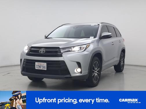 2017 Toyota Highlander SE