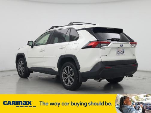 2022 Toyota RAV4 Hybrid XLE Premium