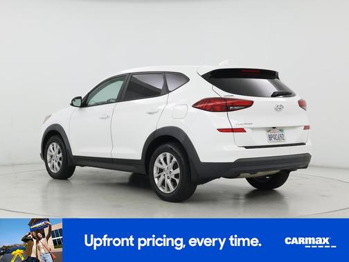 White 2020 Hyundai TUCSON SE
