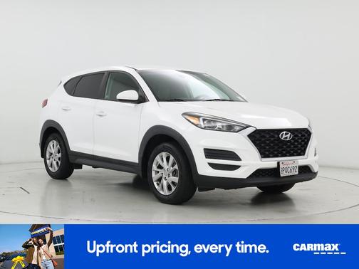 White 2020 Hyundai TUCSON SE
