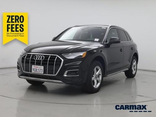 Black 2023 Audi Q5 Premium