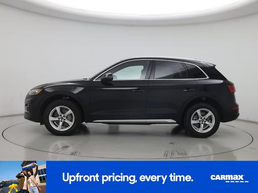 Black 2023 Audi Q5 Premium