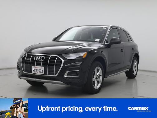 Black 2023 Audi Q5 Premium