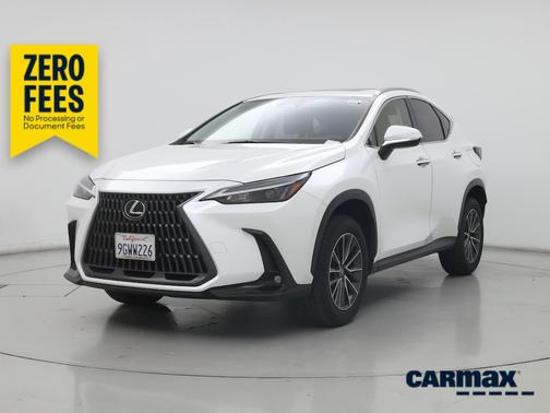 White 2024 Lexus NX 250