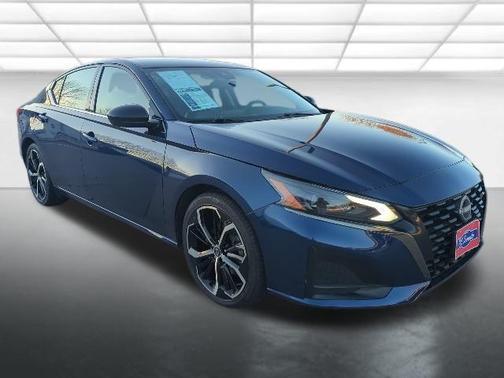 2024 Nissan Altima SR FWD