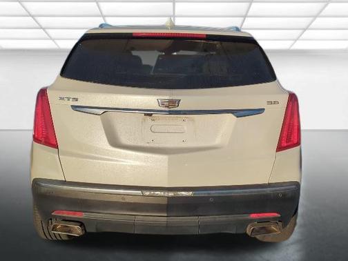 2017 Cadillac XT5 Base