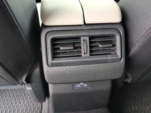 2026 Mazda CX-50 2.5 S Preferred Package