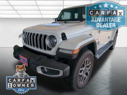 2024 Jeep Wrangler 4-Door Sahara 4x4
