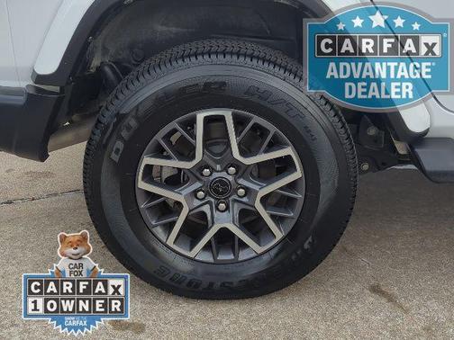 2024 Jeep Wrangler 4-Door Sahara 4x4