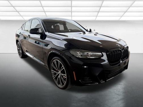 Carbon Black Metallic 2024 BMW X4 M40i