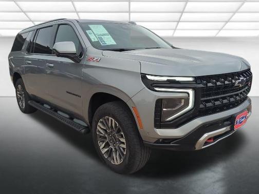 2025 Chevrolet Suburban 4WD Z71