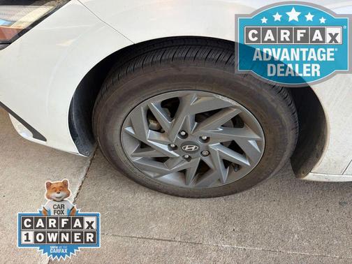 Serenity White 2024 Hyundai ELANTRA SEL