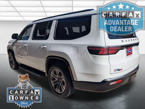 2023 Jeep Wagoneer Series II 4x2