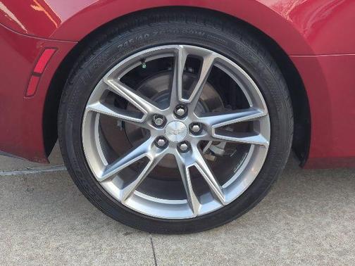 2021 Chevrolet Camaro 2LT