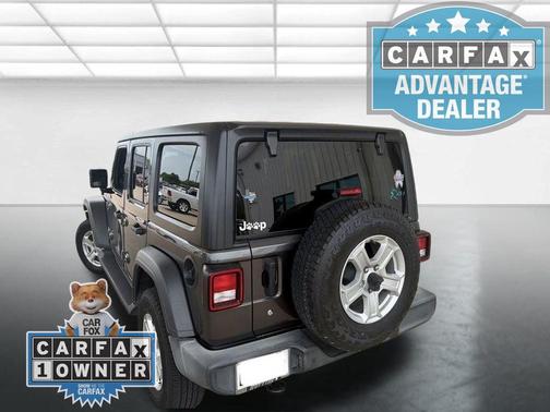 Granite Crystal Metallic Clearcoat 2018 Jeep Wrangler Unlimited Sport