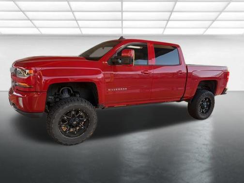 2017 Chevrolet Silverado 1500 2LT