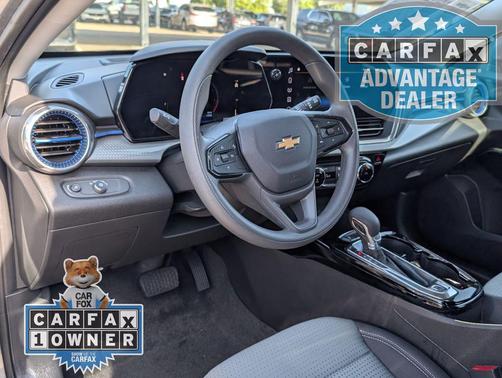 Sterling Gray Metallic 2026 Chevrolet Trax LT