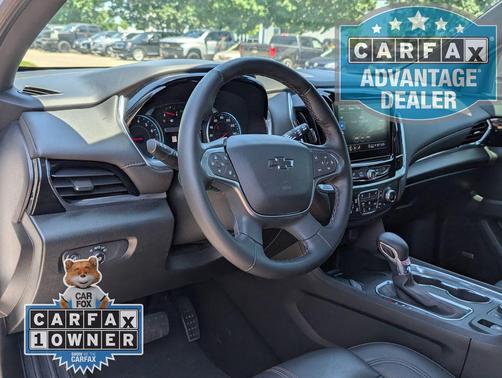 Summit White 2023 Chevrolet Traverse RS