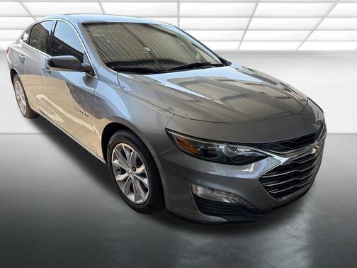 Sterling Gray Metallic 2024 Chevrolet Malibu FWD 1LT