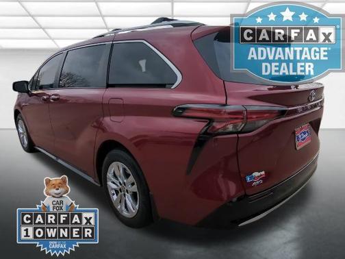 2024 Toyota Sienna Limited