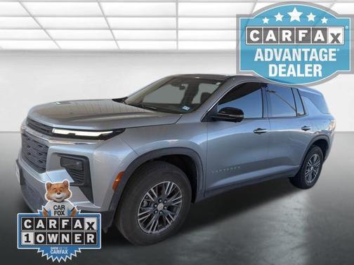 2024 Chevrolet Traverse LS