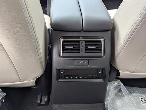 Polymetal Gray Metallic 2026 Mazda CX-70 PHEV SC Plus