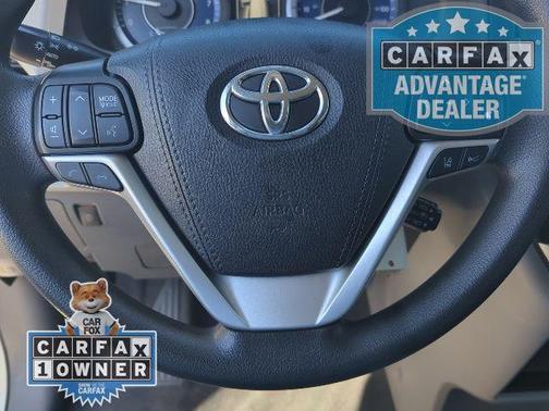 2020 Toyota Sienna LE