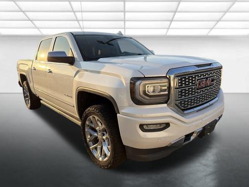 White Frost Tricoat 2017 GMC Sierra 1500 Denali