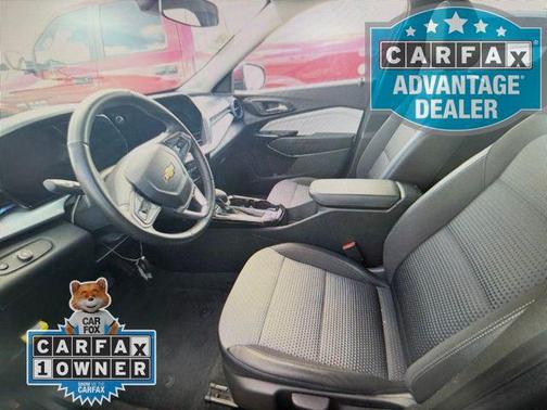 Cacti Green 2025 Chevrolet Trax LT