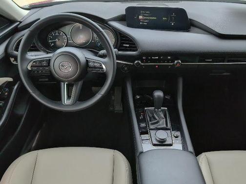 2025 Mazda Mazda3 FWD w/Preferred Package