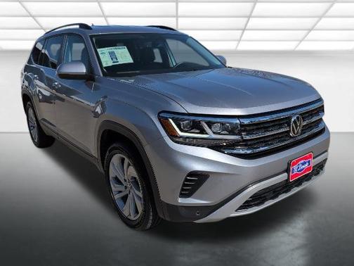 2022 Volkswagen Atlas 3.6L SE w/Technology