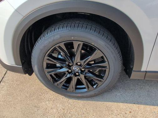 2025 Mazda CX-5 Carbon Edition