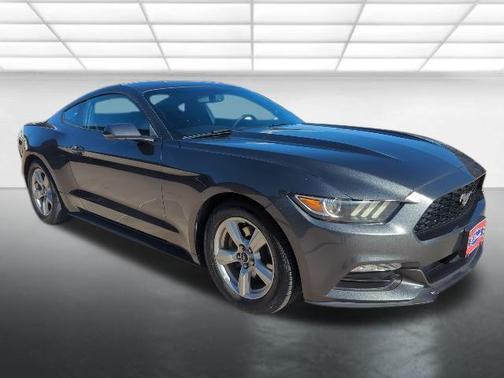 2017 Ford Mustang V6