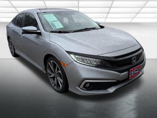 2019 Honda Civic Touring