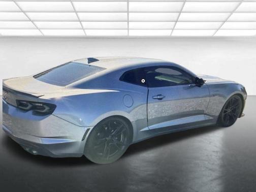 Sharkskin Metallic 2023 Chevrolet Camaro RWD Coupe LT1