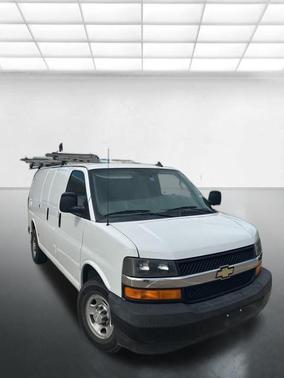 2020 Chevrolet Express 2500 RWD 2500 Regular Wheelbase WT