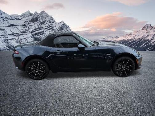 2025 Mazda MX-5 Miata Grand Touring
