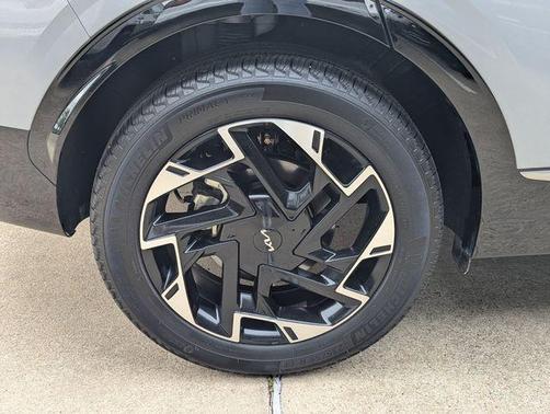 Wolf Gray 2025 Kia Sportage SX-Prestige