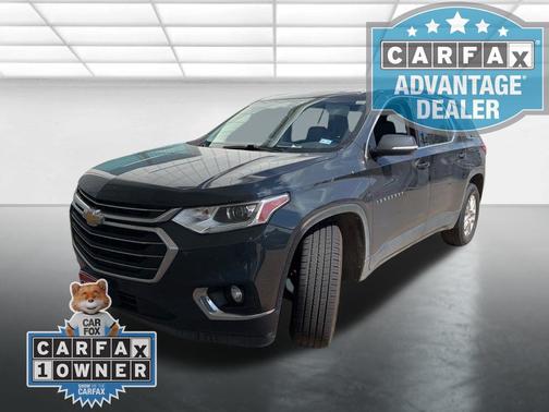 Graphite Metallic 2019 Chevrolet Traverse LT Leather