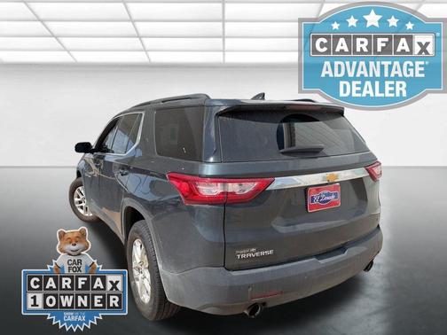 Graphite Metallic 2019 Chevrolet Traverse LT Leather