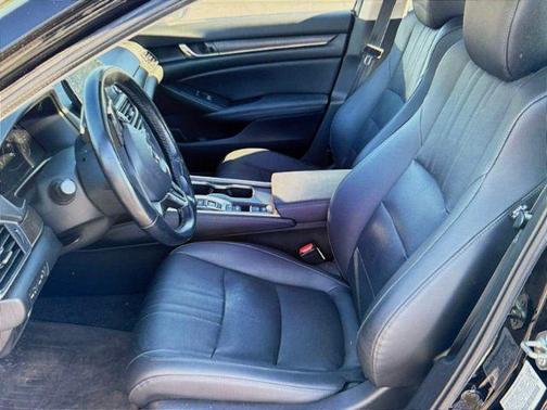 2020 Honda Accord Hybrid Touring