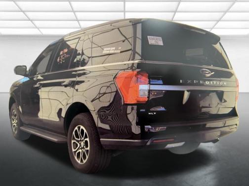 Agate Black Metallic 2024 Ford Expedition XLT