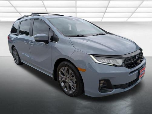 Sonic Gray Pearl 2025 Honda Odyssey Touring
