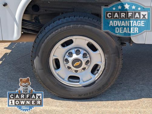 Summit White 2022 Chevrolet Silverado 2500 WT